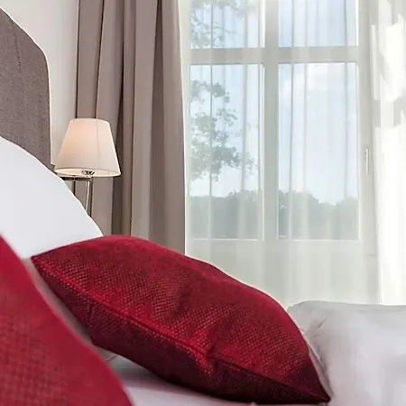 Schmucke Witwe Hotel